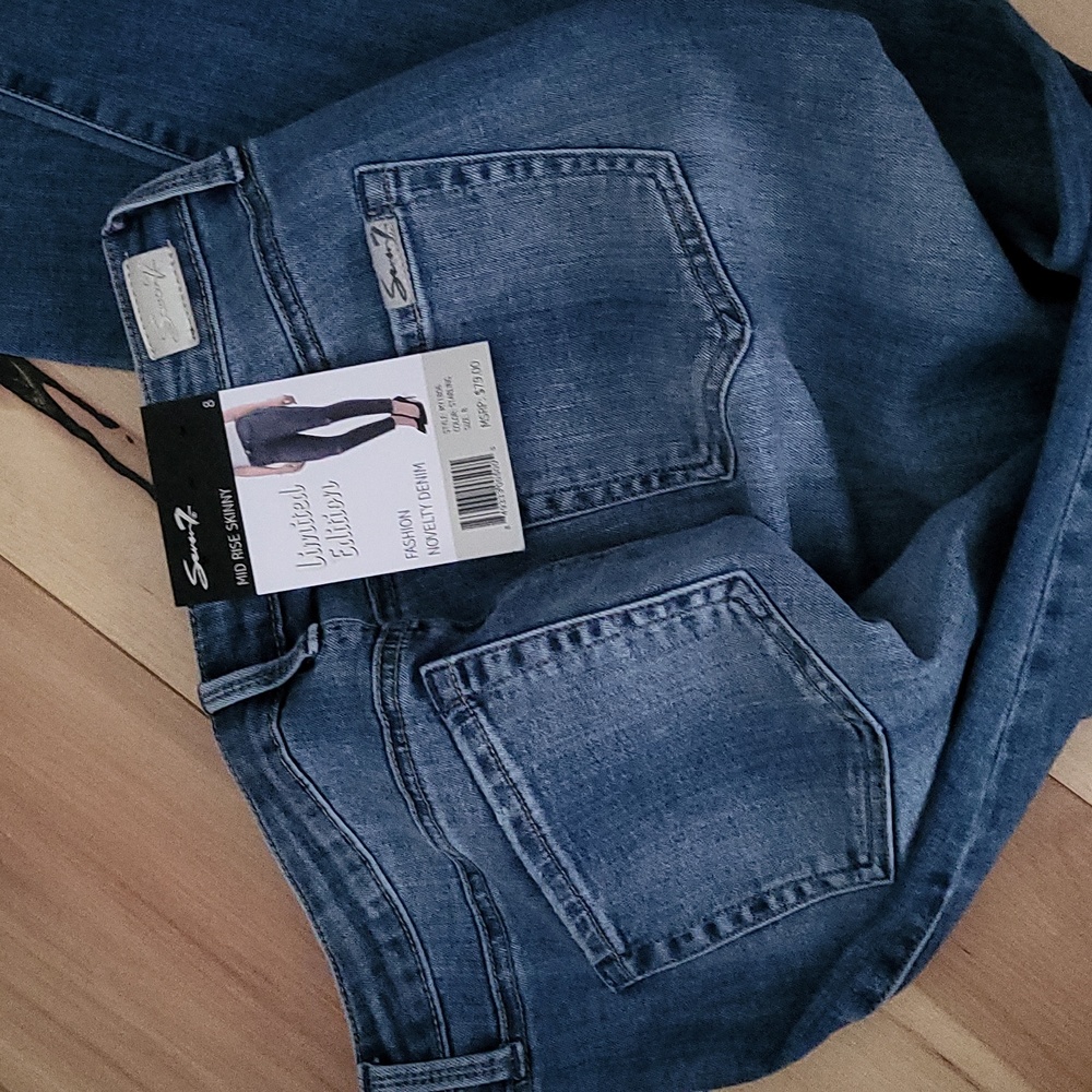 Seven7 Women's Skinny Jeans - Blue with White Accents - Picture 6 of 6
